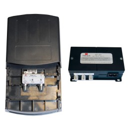 Triax EAM 112 Préamplificateur & Alimentation
