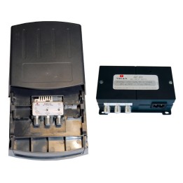 Triax EAM 225 Préamplificateur & Alimentation